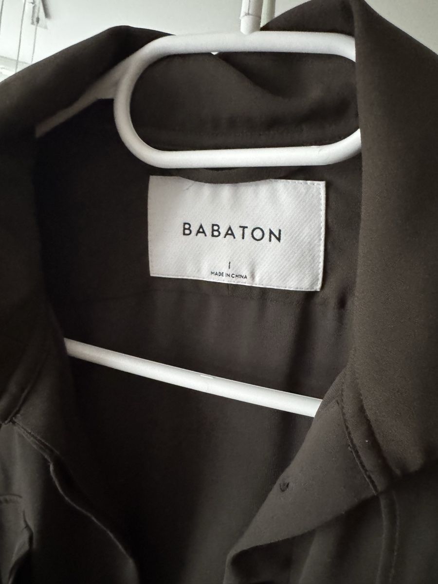 Vestiti: Babaton Kleid von Aritzia – Nuovo (secondo la descrizione) da Buochs venduto da nik_r7gm 1