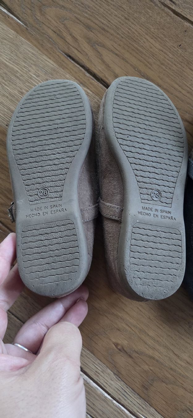 Scarpe per ragazzi: Set mit Babysandalen, Grösse 28 – Usato da Schöfflisdorf venduto da CrRG21 4