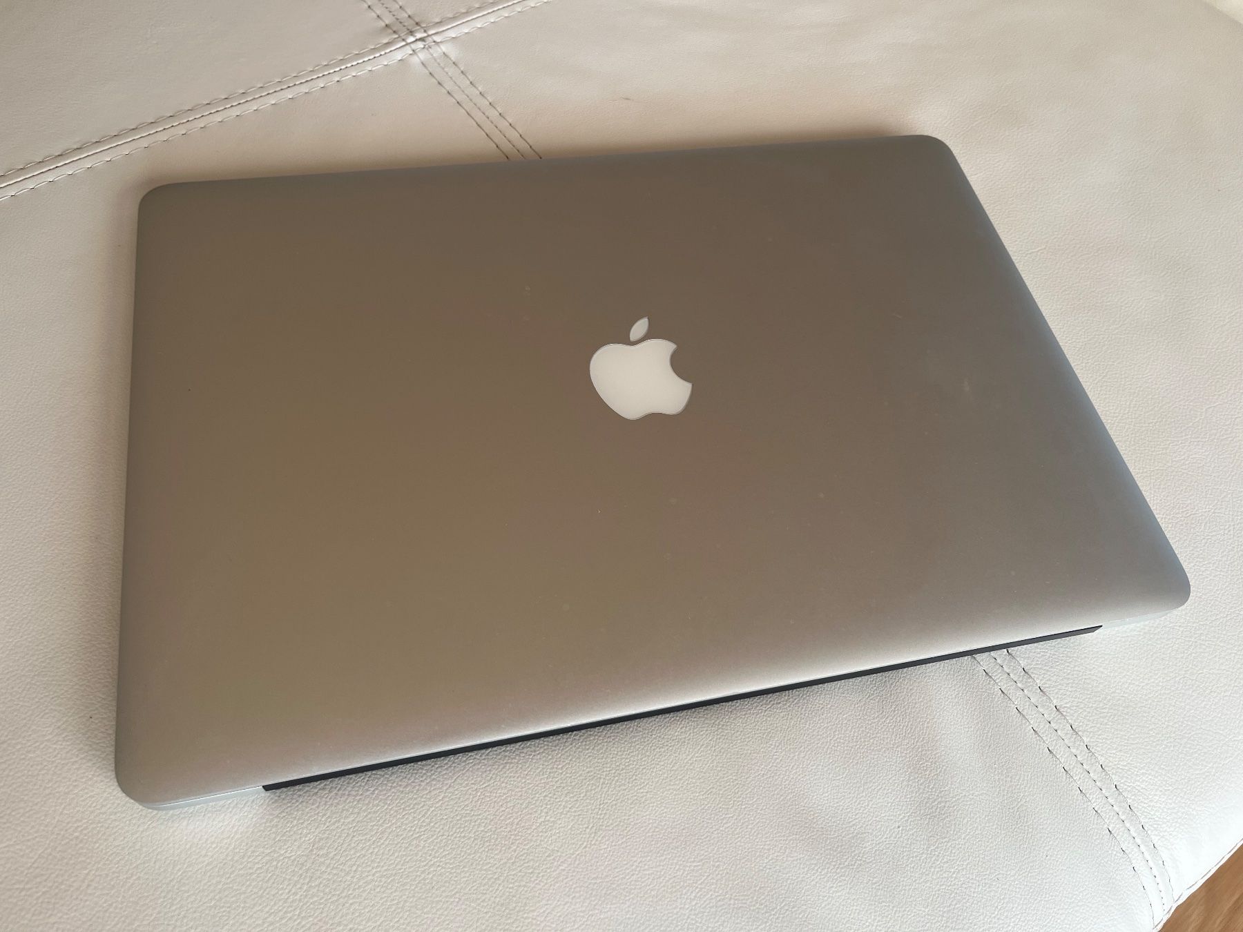 Apple Notebook: Mac Book Pro 2015 – Usato da Jona venduto da rniedermann