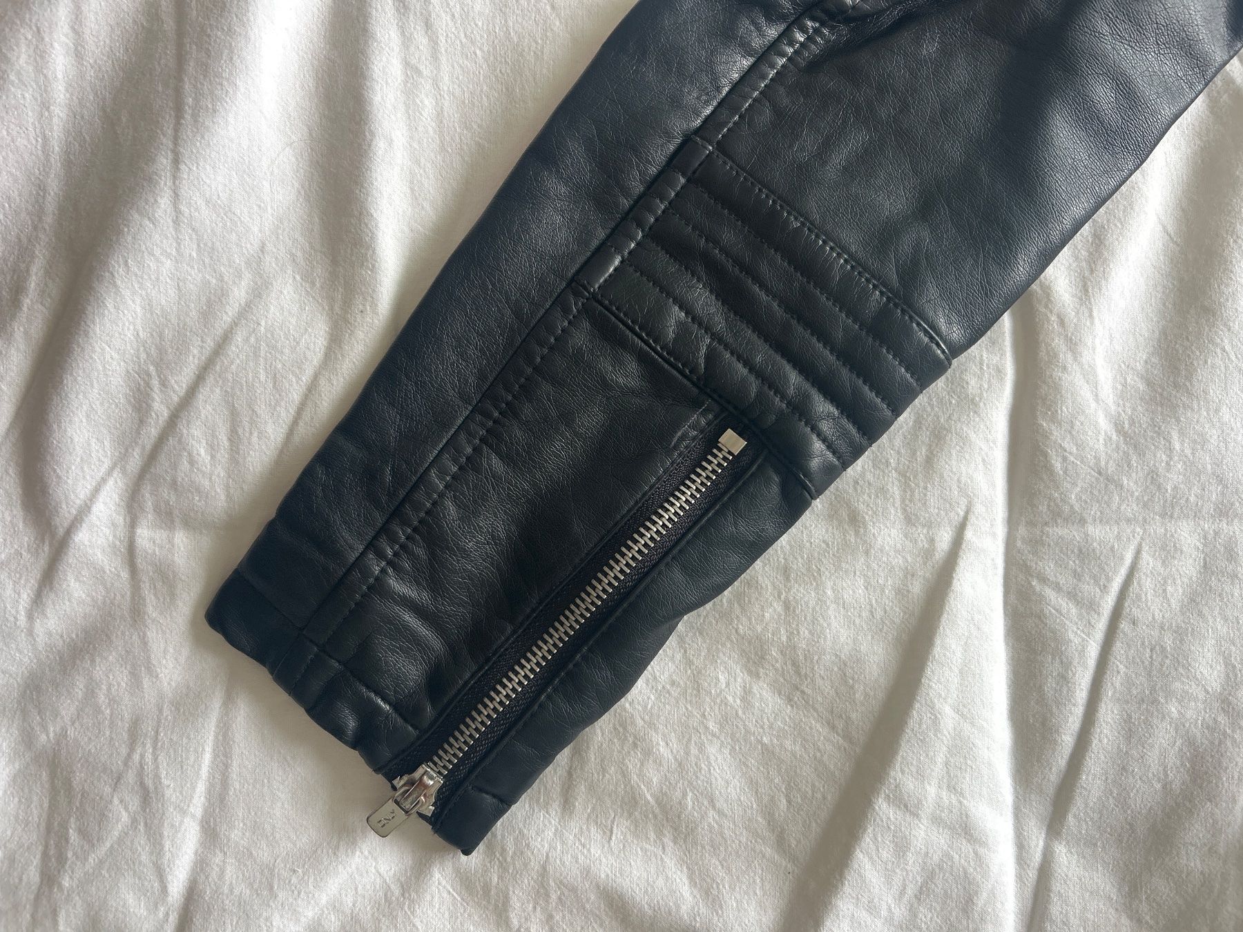 Only Giacche: Kunstlederjacke schwarz ONLY – Usato da Lohn-Ammannsegg venduto da norina_3 3