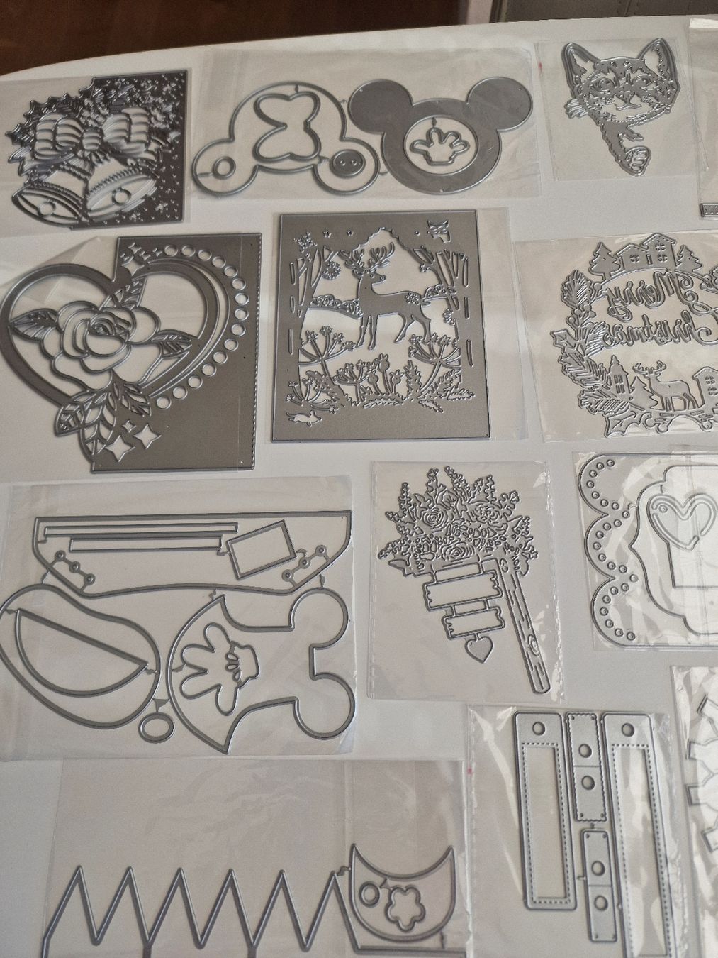 Kit bricolage: Cutting Maschine A5 mit Stanzformen Set, Basteln! – Usato da Beringen venduto da Ele_Ely23 5