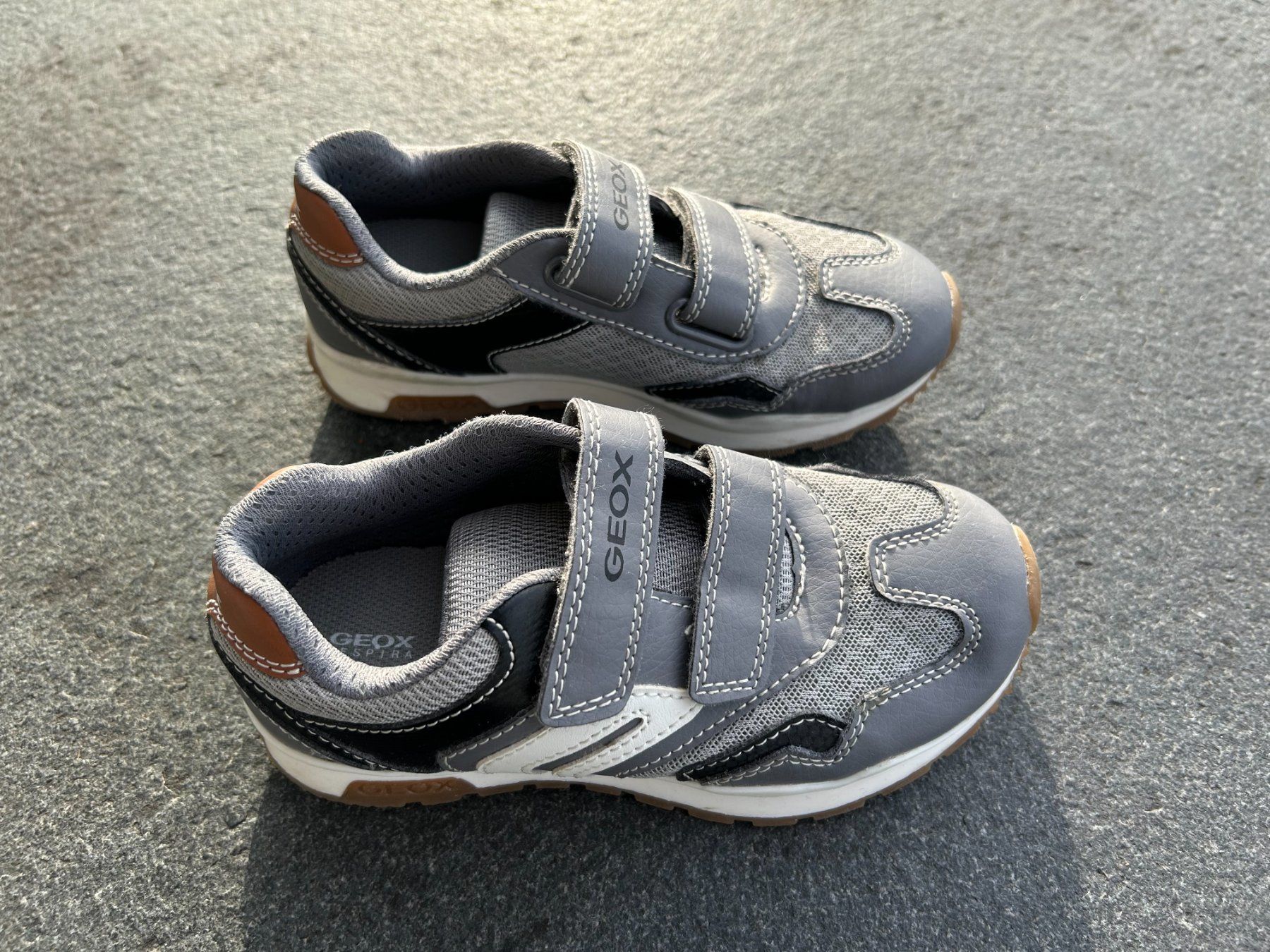 Geox Scarpe per ragazzi: Schuh Marke "Geox" Grösse 30 – Usato da Zumikon venduto da meter03