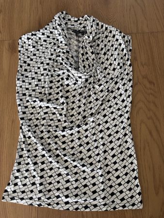 Bodyflirt Top Gr. 36/38 schwarz-weiss Muster