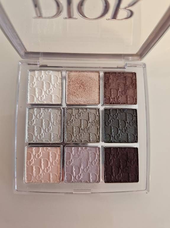Dior Make-up: Dior Backstage Eye Palette in 011 Silver Essentials – Neu (gemäss Beschreibung) aus Zürich von swe_vr2x 2