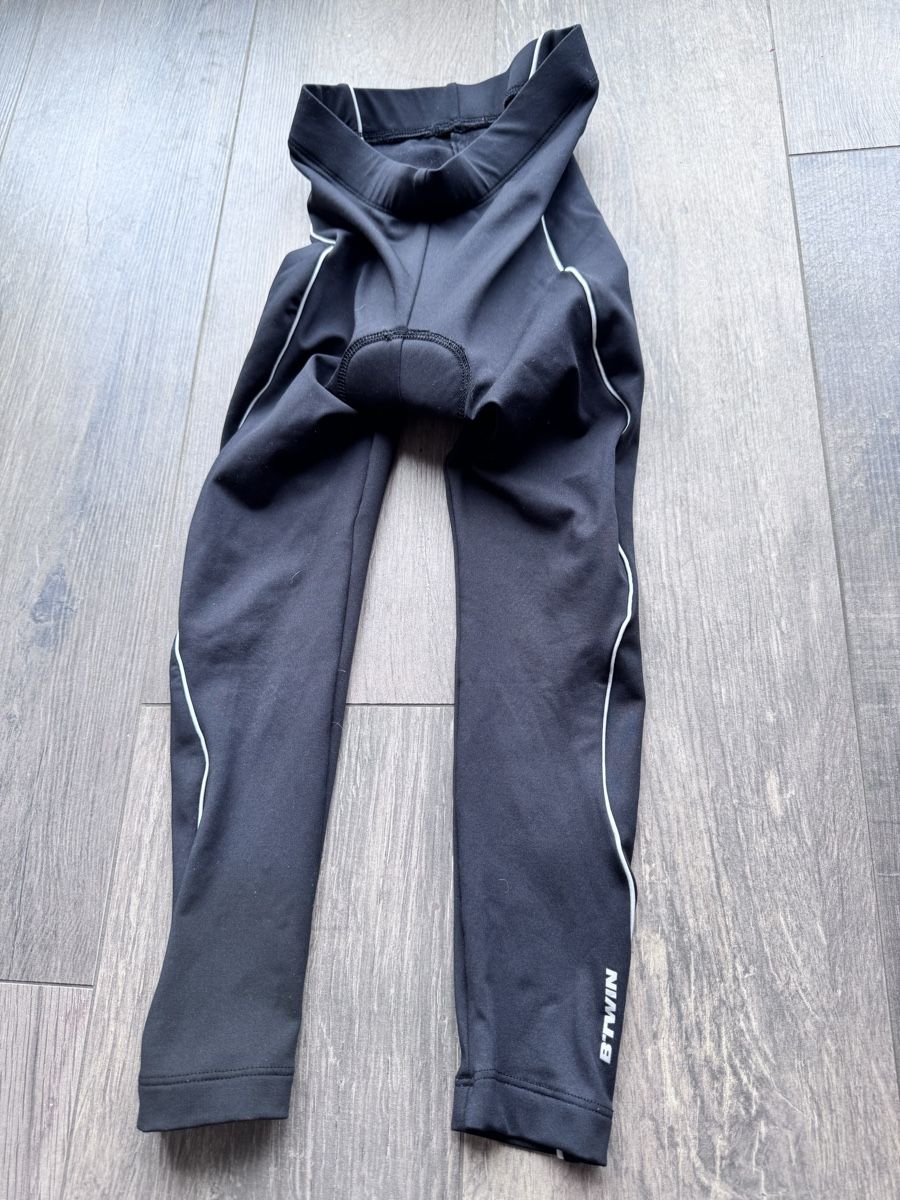Pantaloni: Kinder Velohose mit Polster - lang BTWIN – Usato da Wangen SZ venduto da Chafler78 1
