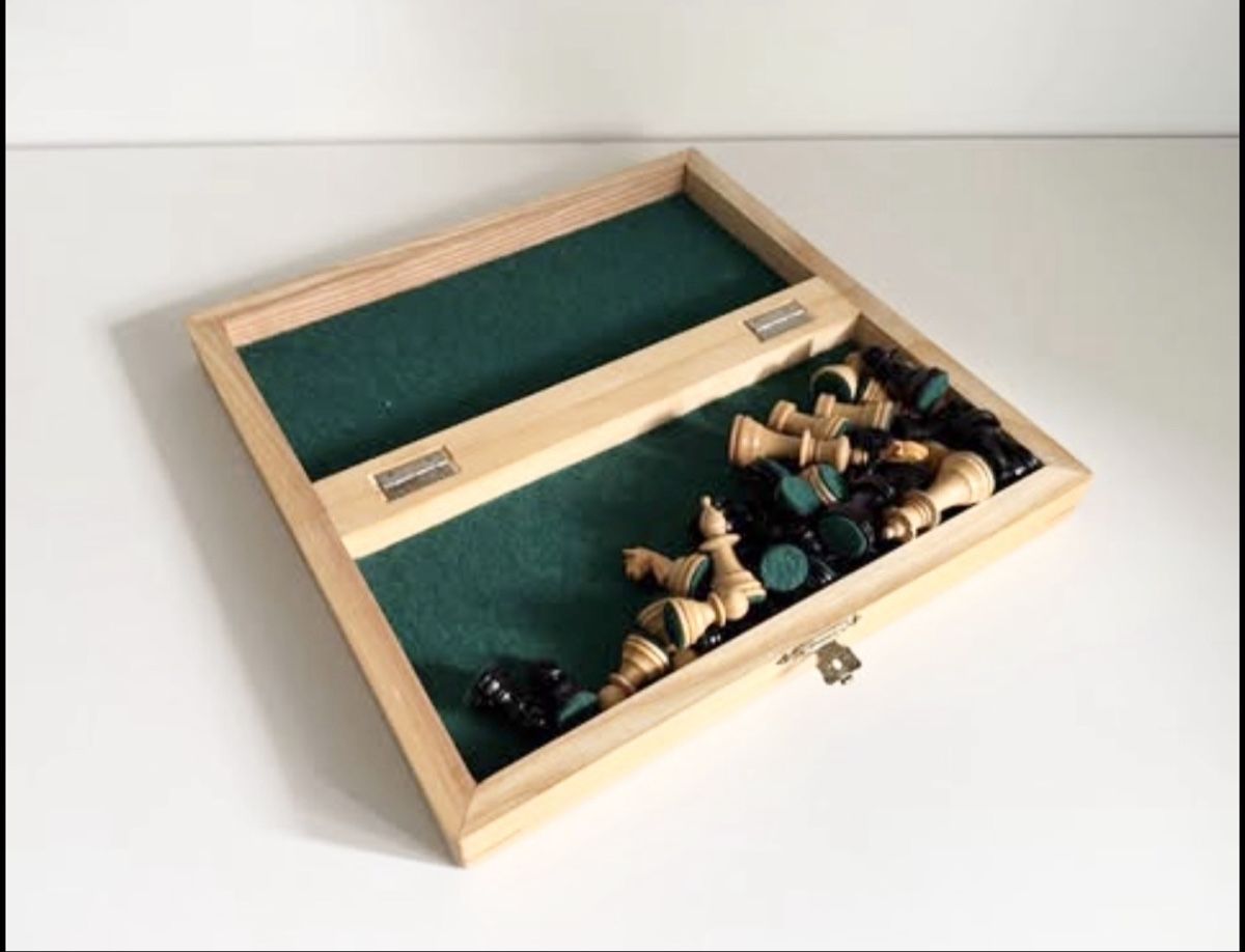 Spiele: Schach in Hokzbox – Gebraucht aus Gerlafingen von sternrose 1
