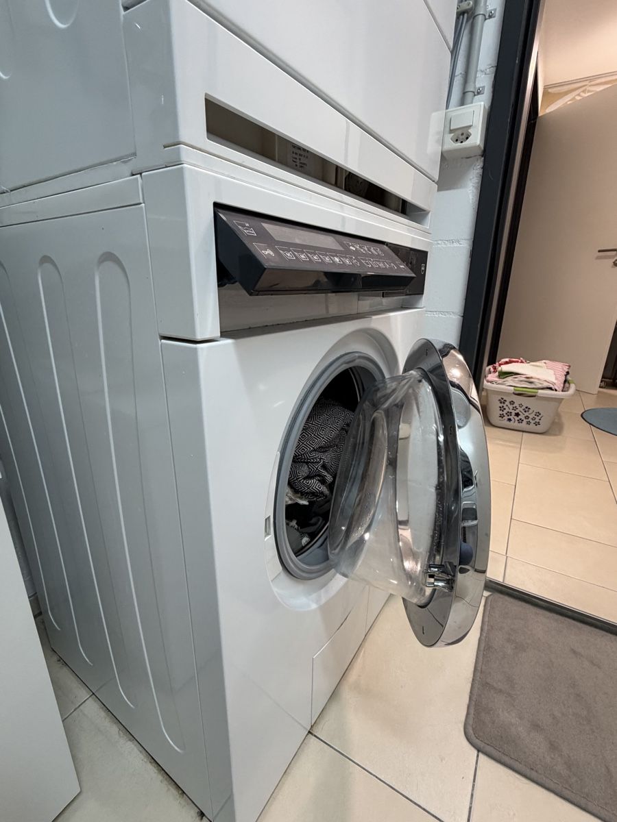 V-Zug Machines à laver: V-Zug Waschmaschine  – D'occasion à Würenlos par melibokus 1