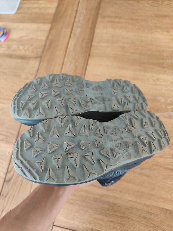 Lowa Schuhe für Mädchen: Wanderschuhe LOWA Grösse 33 – Gebraucht aus Wabern von mw003 1