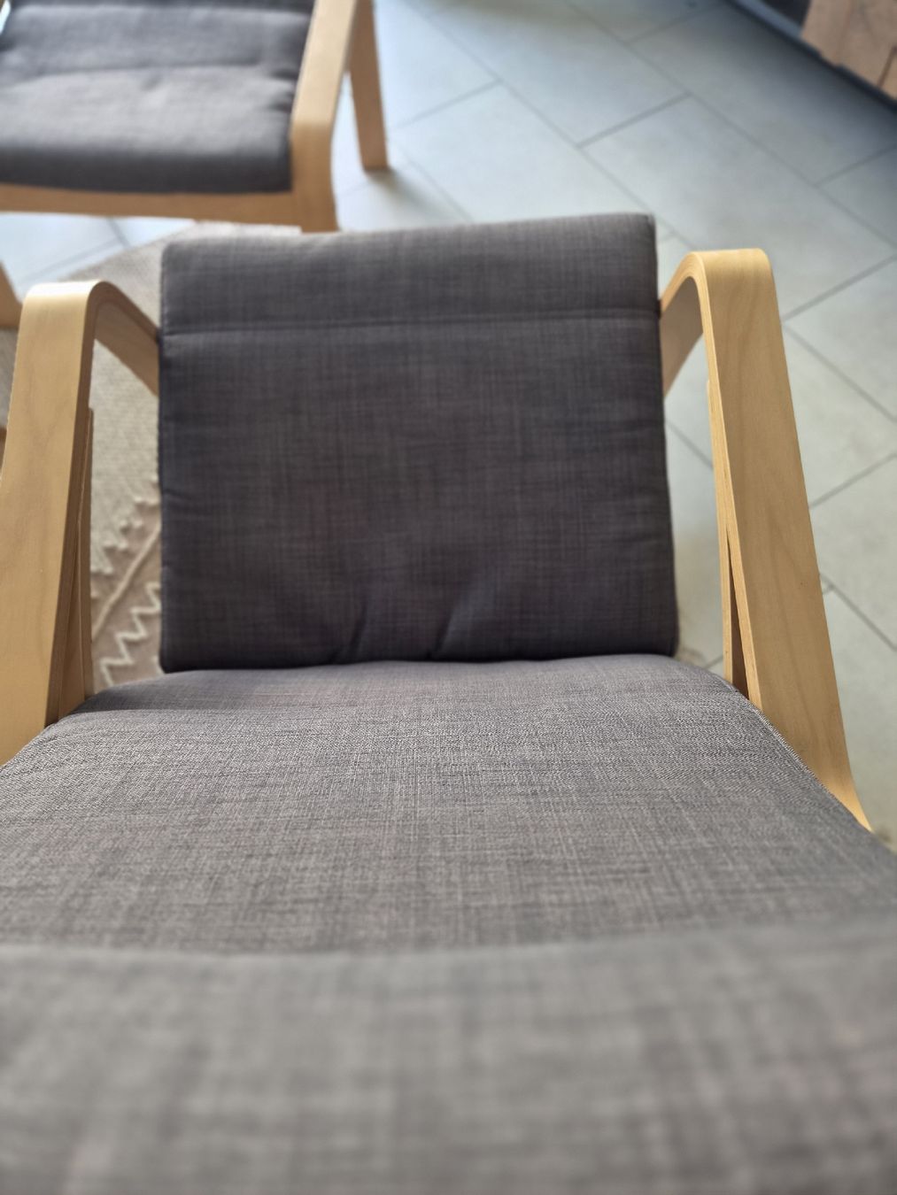 Ikea Sessel: 2x IKEA Poäng Armchairs with Footstool – Gebraucht aus Thalwil von sta_x7zz 2