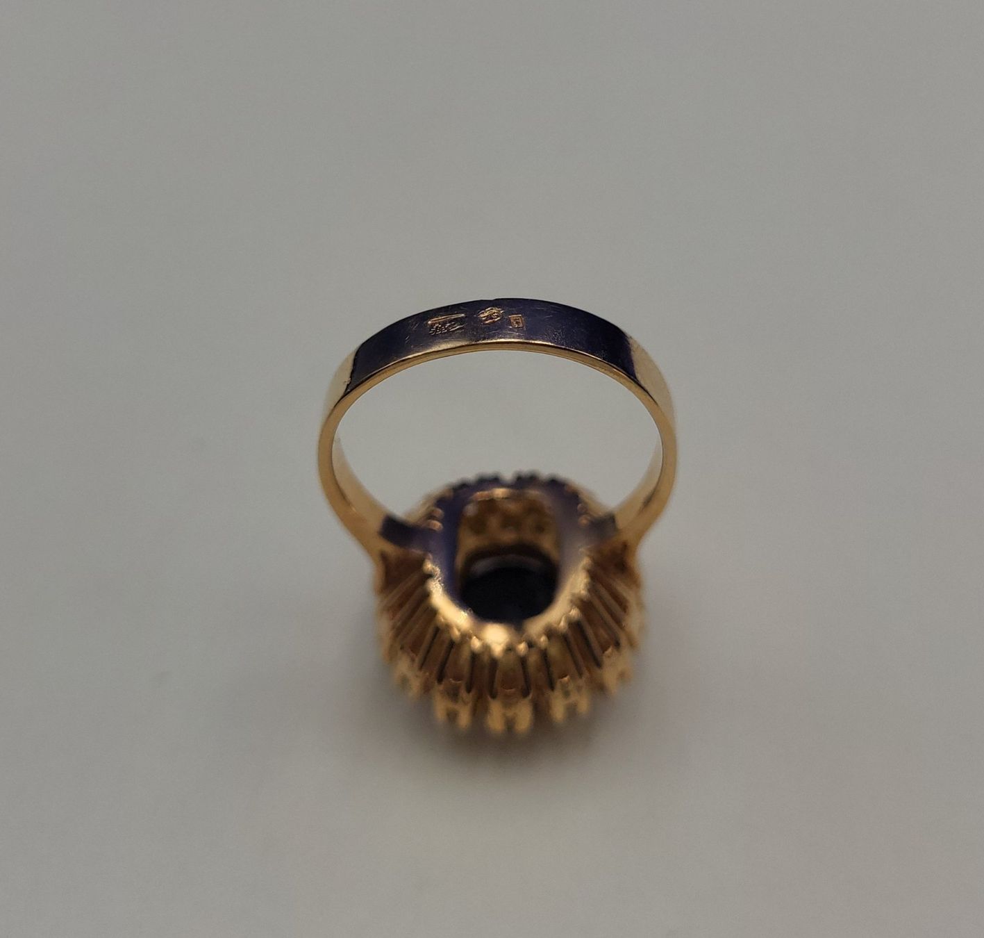 Anelli: 585 Rose Gold Ring Mit Onyx und Steine – Usato da Wald ZH venduto da Aniade 9