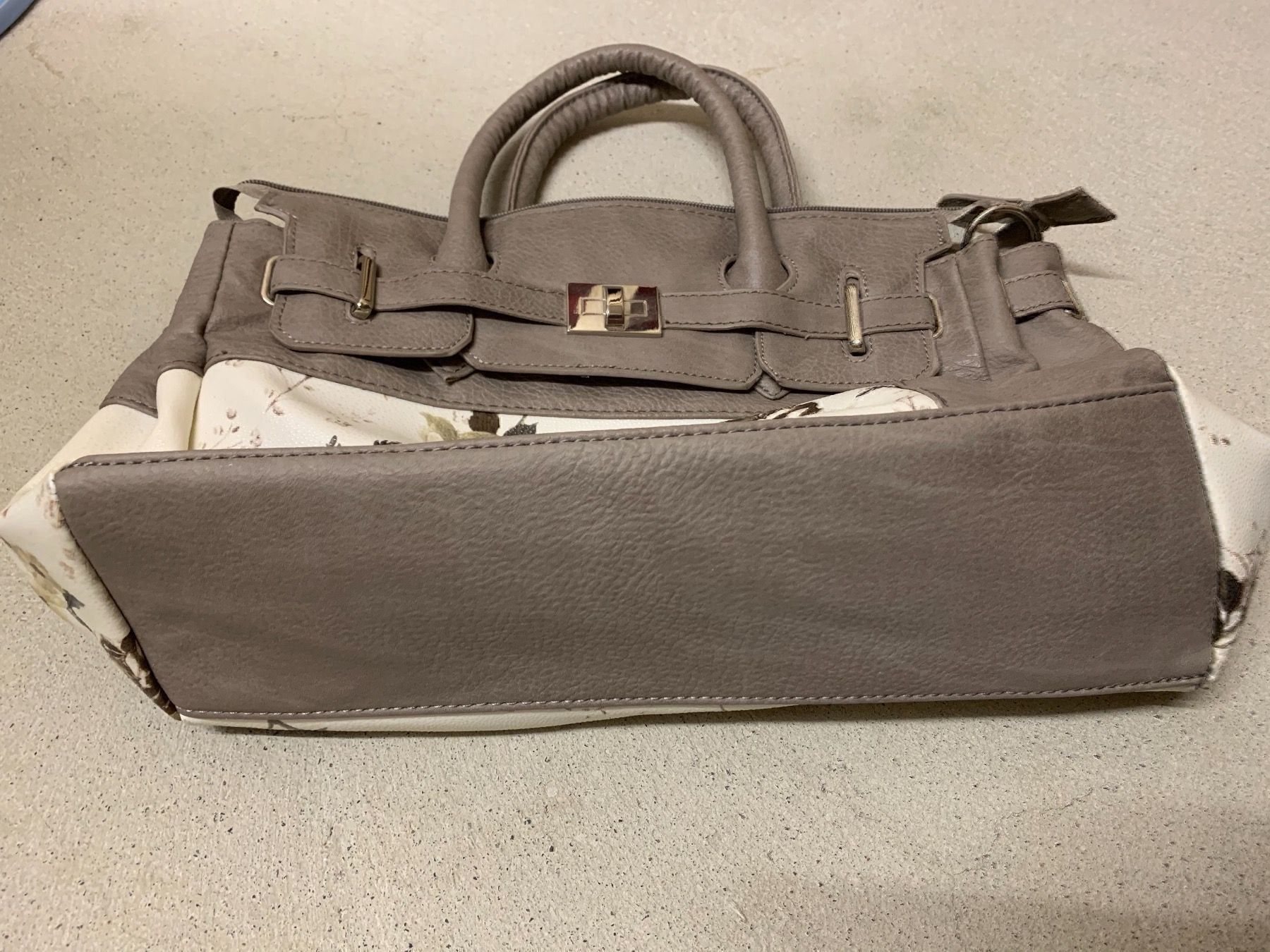Borse da donna: Tasche – Usato da Buchrain venduto da Ham2383 1