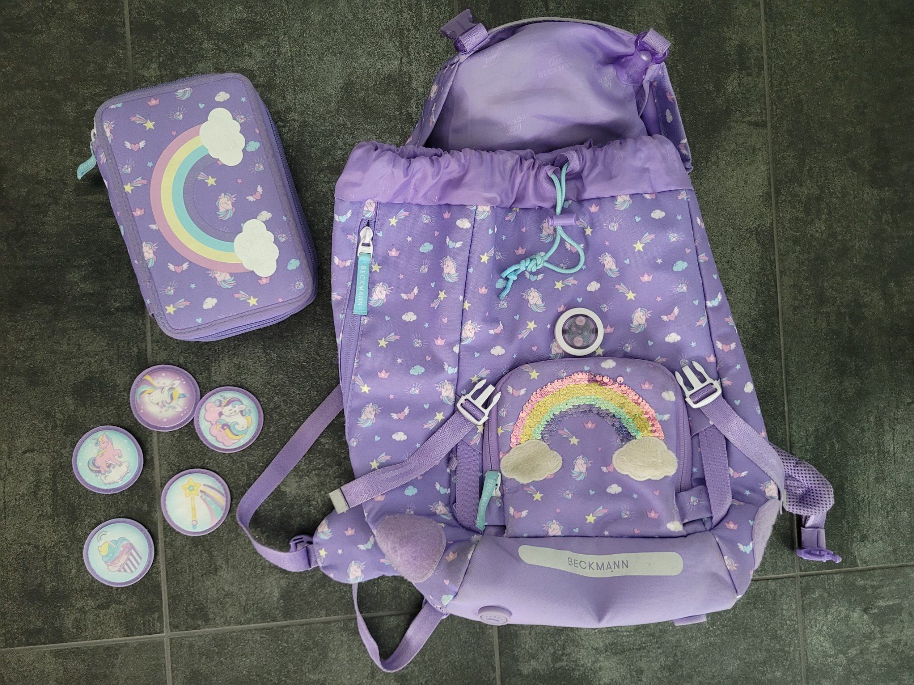 Borse & Zaini: Beckmann Schultasche Regenbogen Einhorn Mädchen lila gute... – Usato da Kirchberg BE venduto da Voidokilia