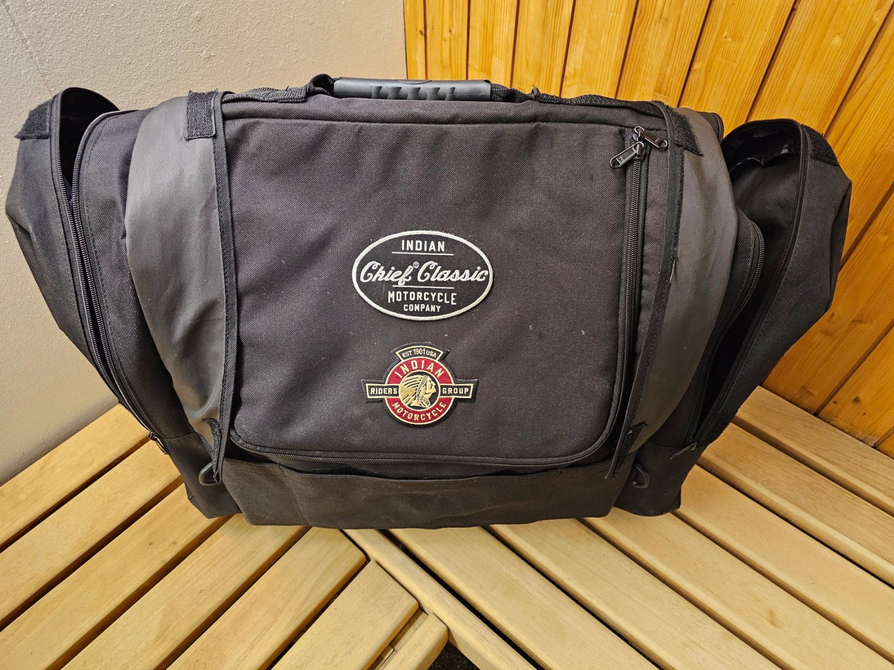 Taschen: originale Indian Motorcycle Chief Classic Messenger Bag – Gebraucht aus Schaffhausen von Waldi.W 1