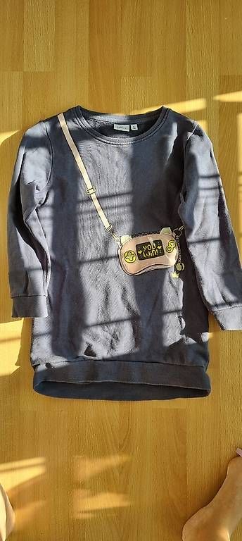 Maglioni & Felpe: Name it Sweatshirt mit Tasche Gr. 116 grau – Usato da Hombrechtikon venduto da goe_f996