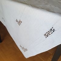 Ancienne nappe carrée, 85 x 85 cm
