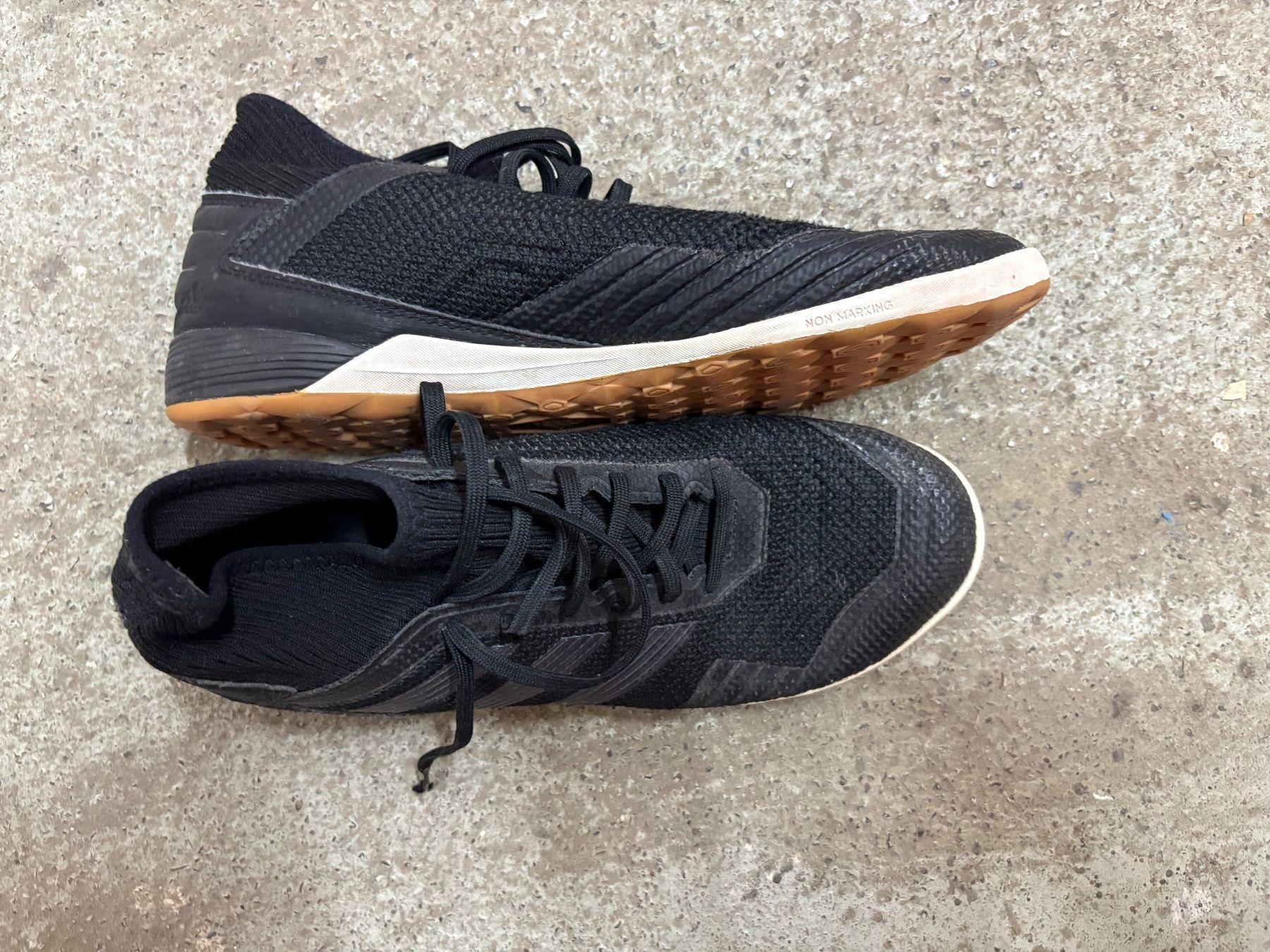 Adidas Scarpe da uomo: Adidas Hallenschuhe – Usato da Oberentfelden venduto da dar_7gzv 1