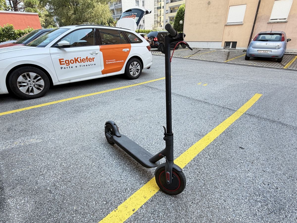Xiaomi Kickboard: Xiaomi M365 Pro  – Défectueux à Bellinzona par Sarotex 1