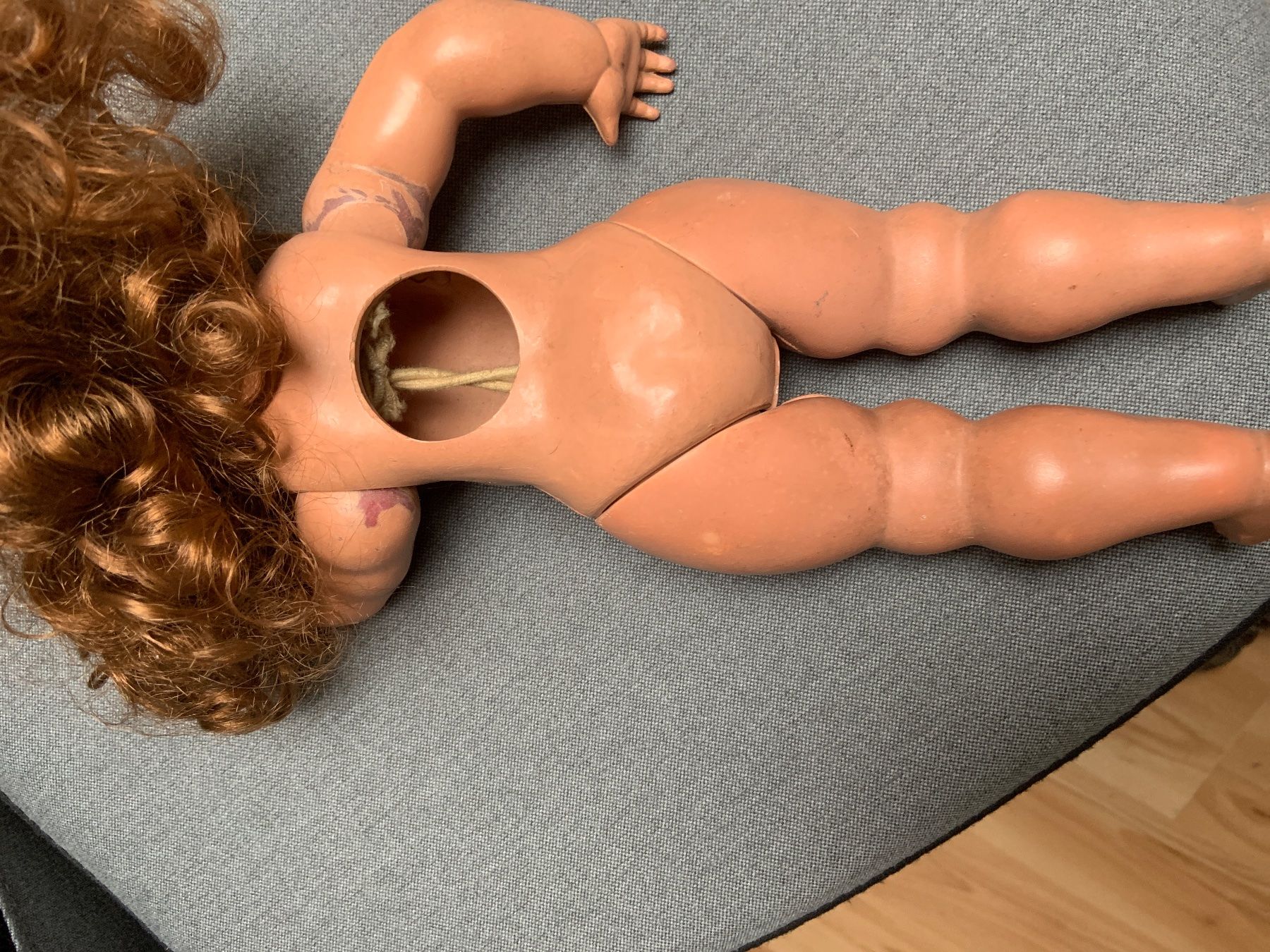 Bambole: Poupée ancienne – Usato da Ecublens VD venduto da timily 2