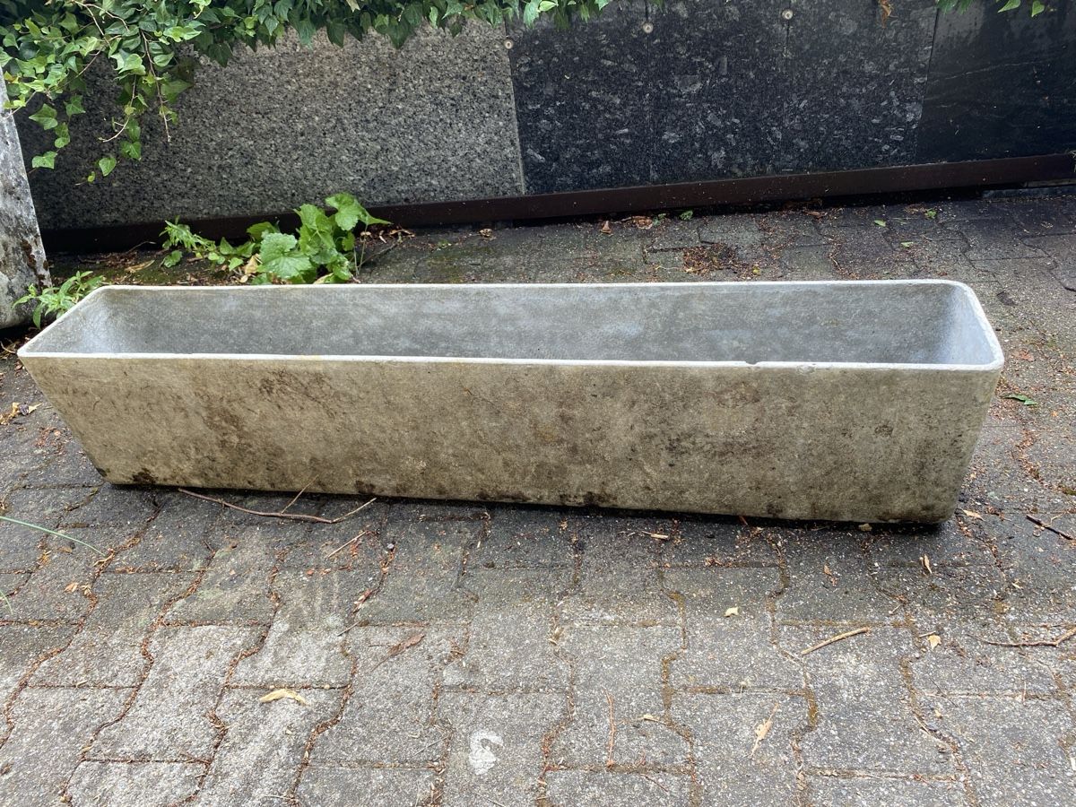 Eternit Vasi per fiori: Rechteckiger Eternit-Blumenkasten, groß – Usato da Lommiswil venduto da Labruce