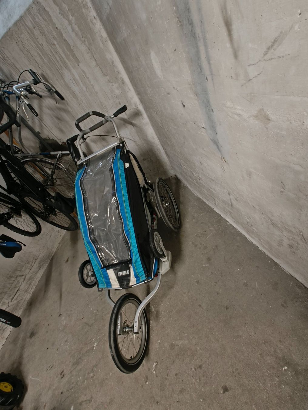 Thule Poussette: Thule – D'occasion à Meilen par iig_5mpf 1