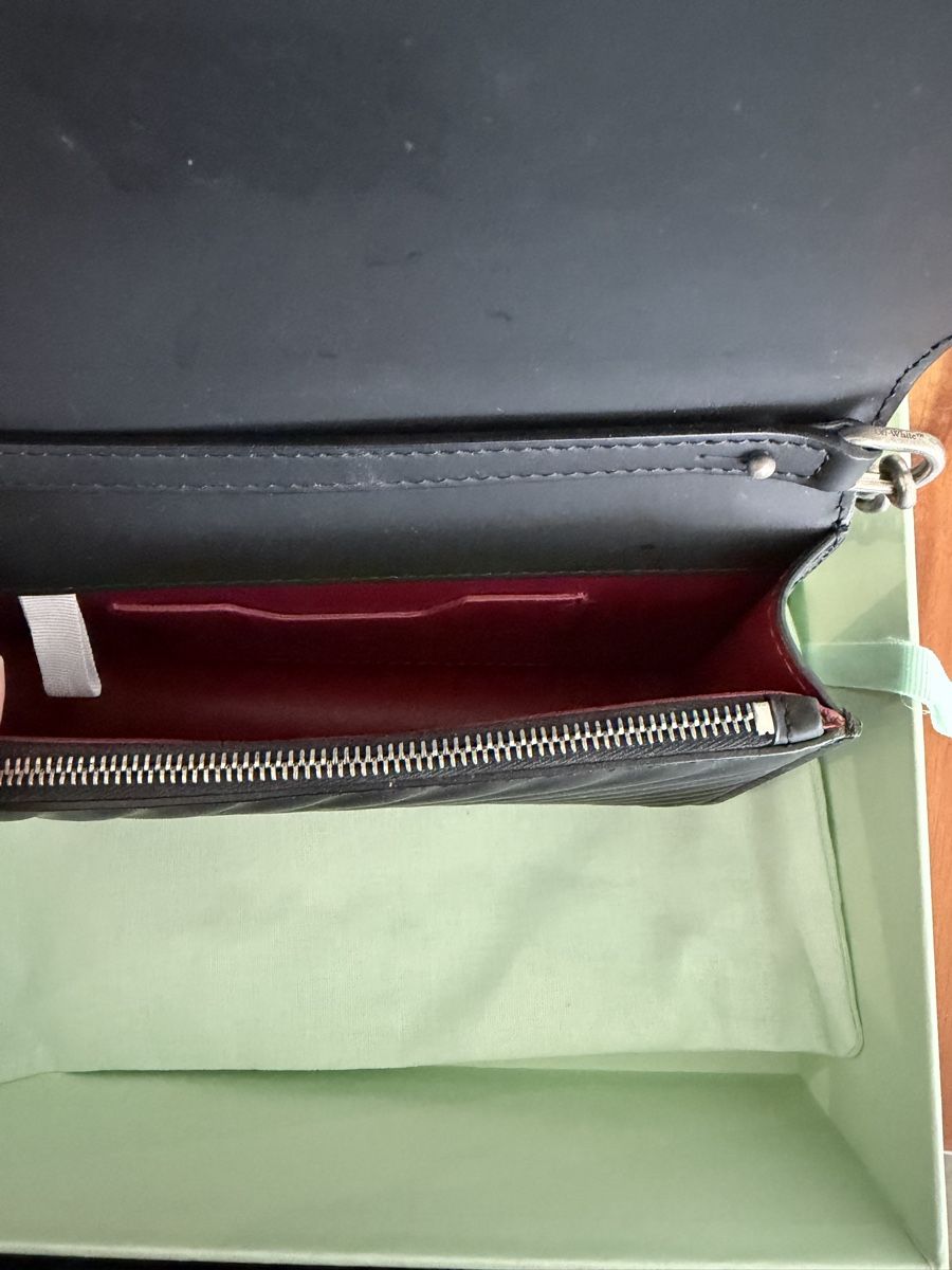 Off-White Taschen für Damen: Off White Tasche – Neu (gemäss Beschreibung) aus Dietlikon von lis_2vwh 1