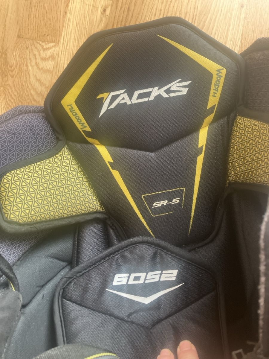 Ccm Pantalons: CCM Eishockey Hose Tacks 6052 – D'occasion à Wettingen par Somi81 1