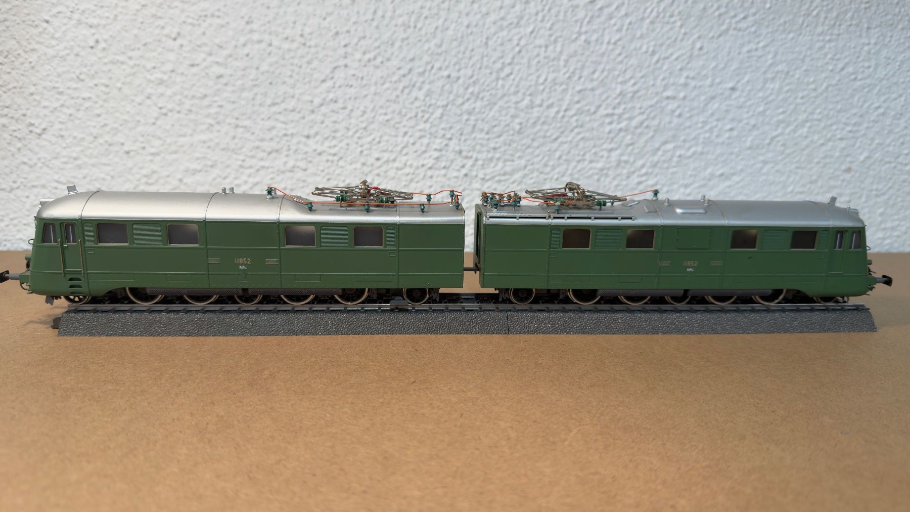 Fulgurex Modellini di ferrovie: Fulgurex Ae 8/14 H0 / DC Messing – Usato da Schlieren venduto da rat_lq6b 1