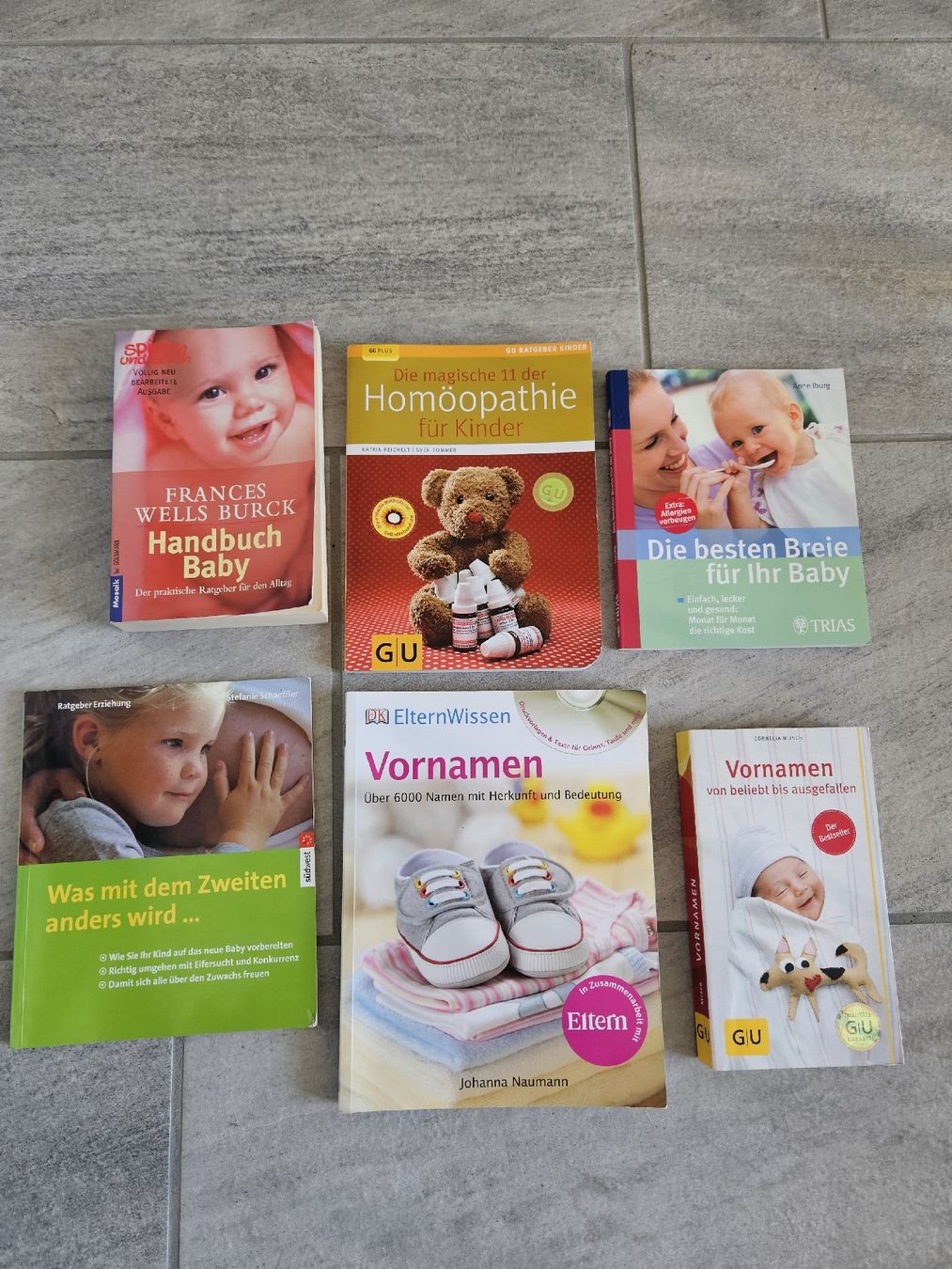 Livres: Bücherpaket – D'occasion à Rudolfingen par Ana_62ml