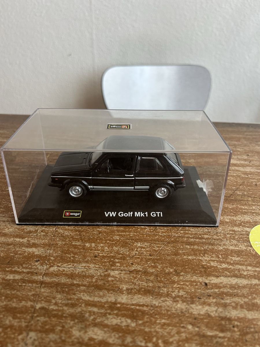 Volkswagen Modellini d'auto: Modell VW Golf Mk1 GTI – Usato da Thun venduto da stu_jrr6 4