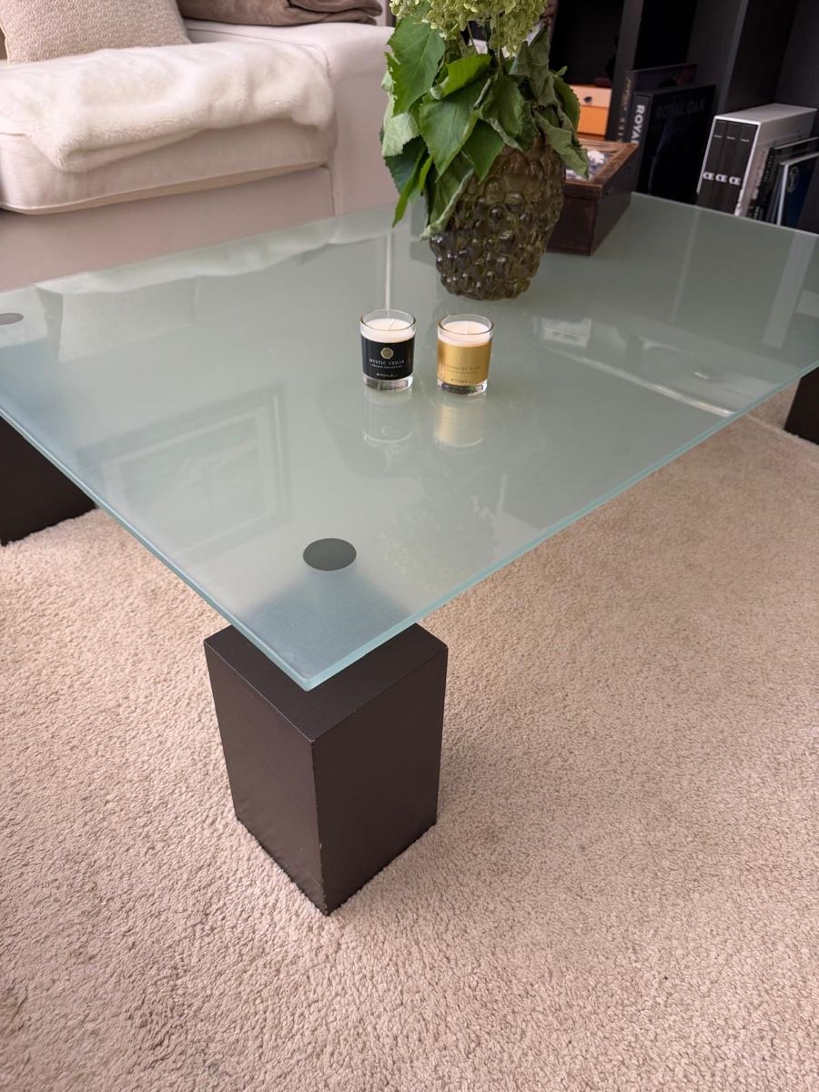 Ligne Roset Tische: Table basse « Libe Roset » – Gebraucht aus Gland von Cantiel75
