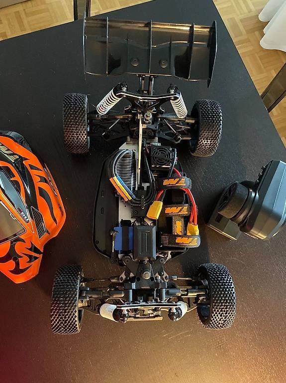 Team Magic Modellismo RC: RC-CAR BUGGY: Team Magic B8ER 4WD 1/8 Buggy Version SP!! 6S – Nuovo (secondo la descrizione) da Rüti ZH venduto da amei1966 4