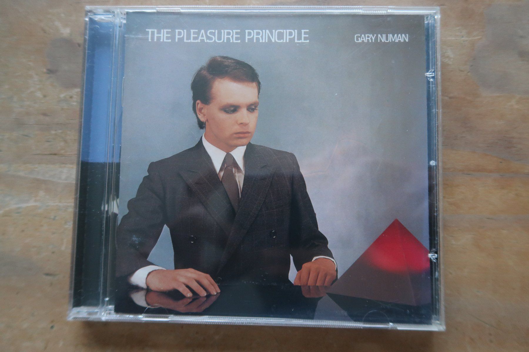 CD: GARY NUMAN - THE PLEASURE PRINCIPLE - CD – Usato da Basel venduto da Patiscat