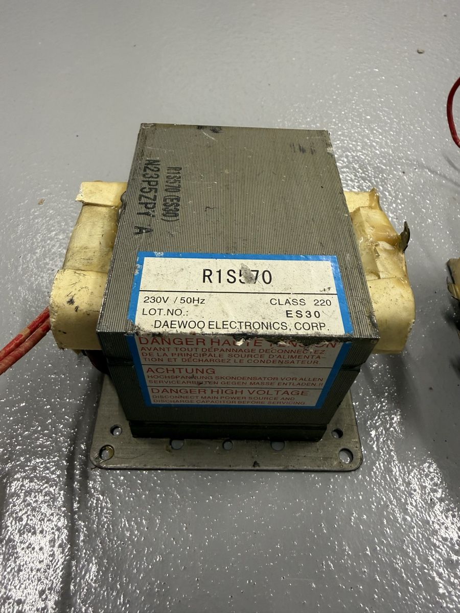 Küchengeräte: 2x Mikrowellen Transformer – Gebraucht aus Oberrieden von rroane2 2