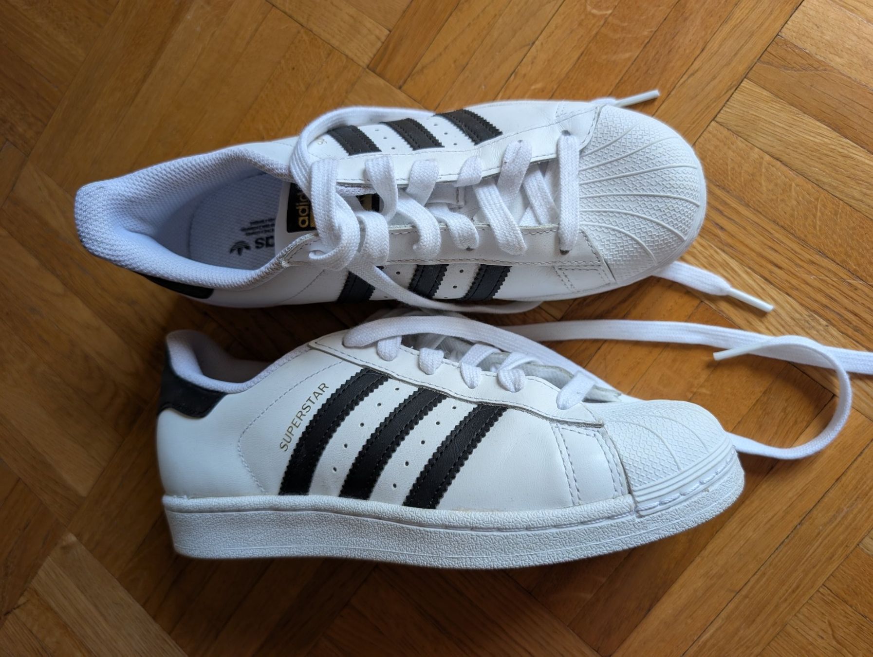 Adidas Scarpe da uomo: ADIDAS SUPERSTAR baskets – Usato da Cheseaux-Lausanne venduto da loscaptos