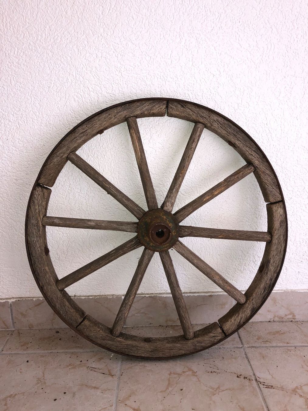Tutte le decorazioni: Antikes Wagenrad (66 cm) - Vintage - Deko – Usato da Zürich venduto da swinguin 2
