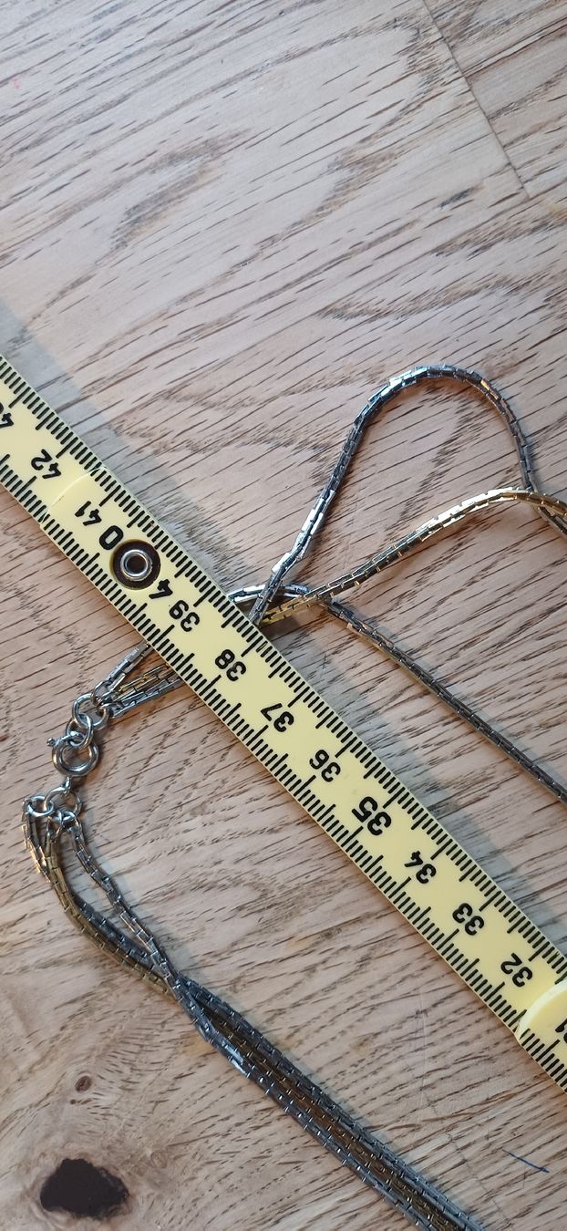 Catenine: 4 Fach Kette Gold silberfarbig – Usato da Flawil venduto da Naphtali 9