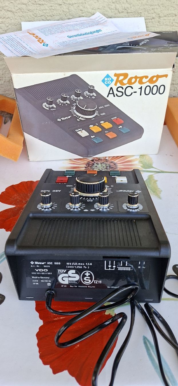 Batterie, Caricabatterie & Alimentatori: Roco ASC 1000 - Module de Commande, Etat Impeccable! – Nuovo (secondo la descrizione) da Les Avants venduto da cenovis02