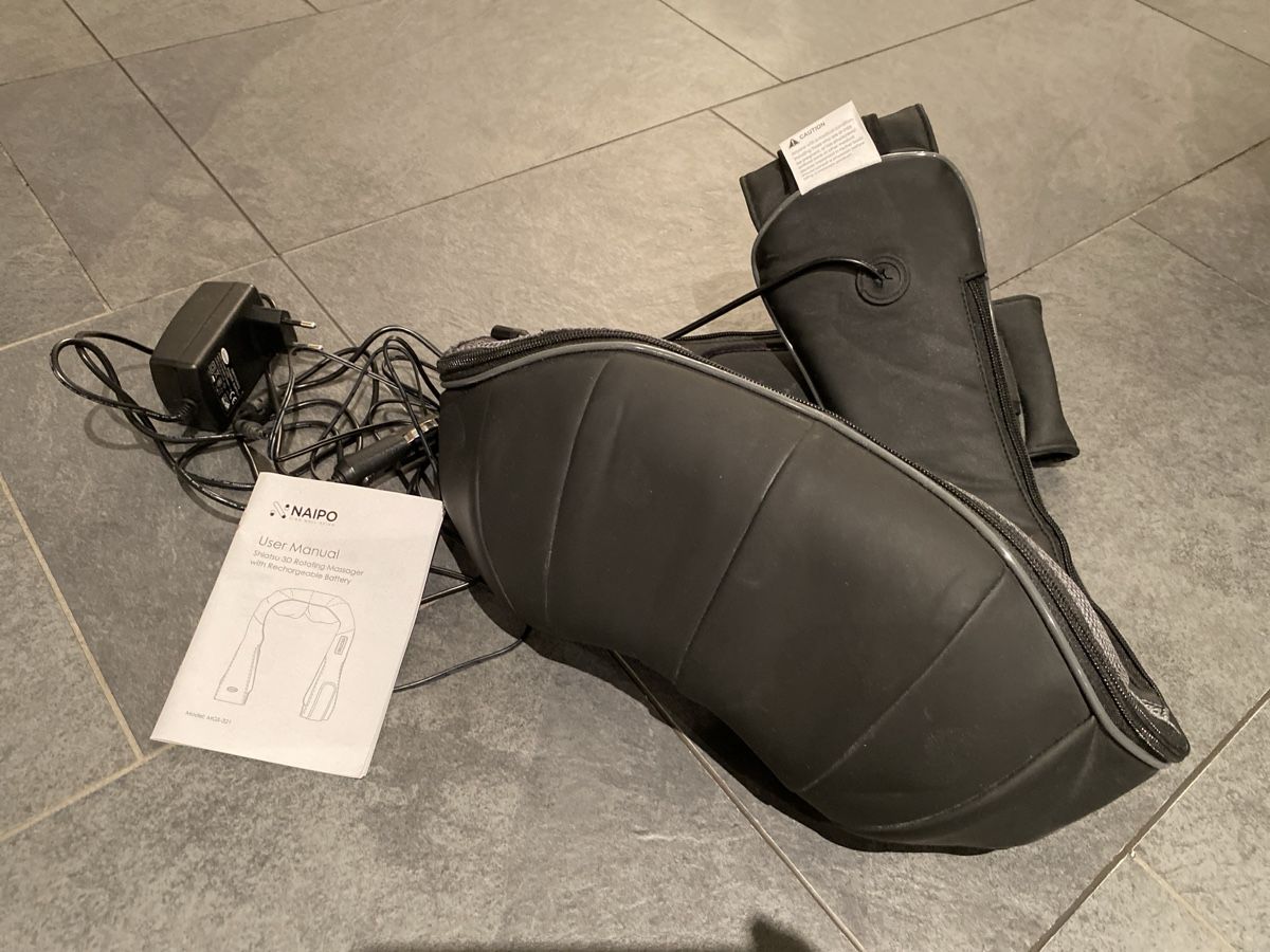 Massagegeräte: Shiatsu 3D - Massagegerät – Gebraucht aus Fällanden von Melinazh