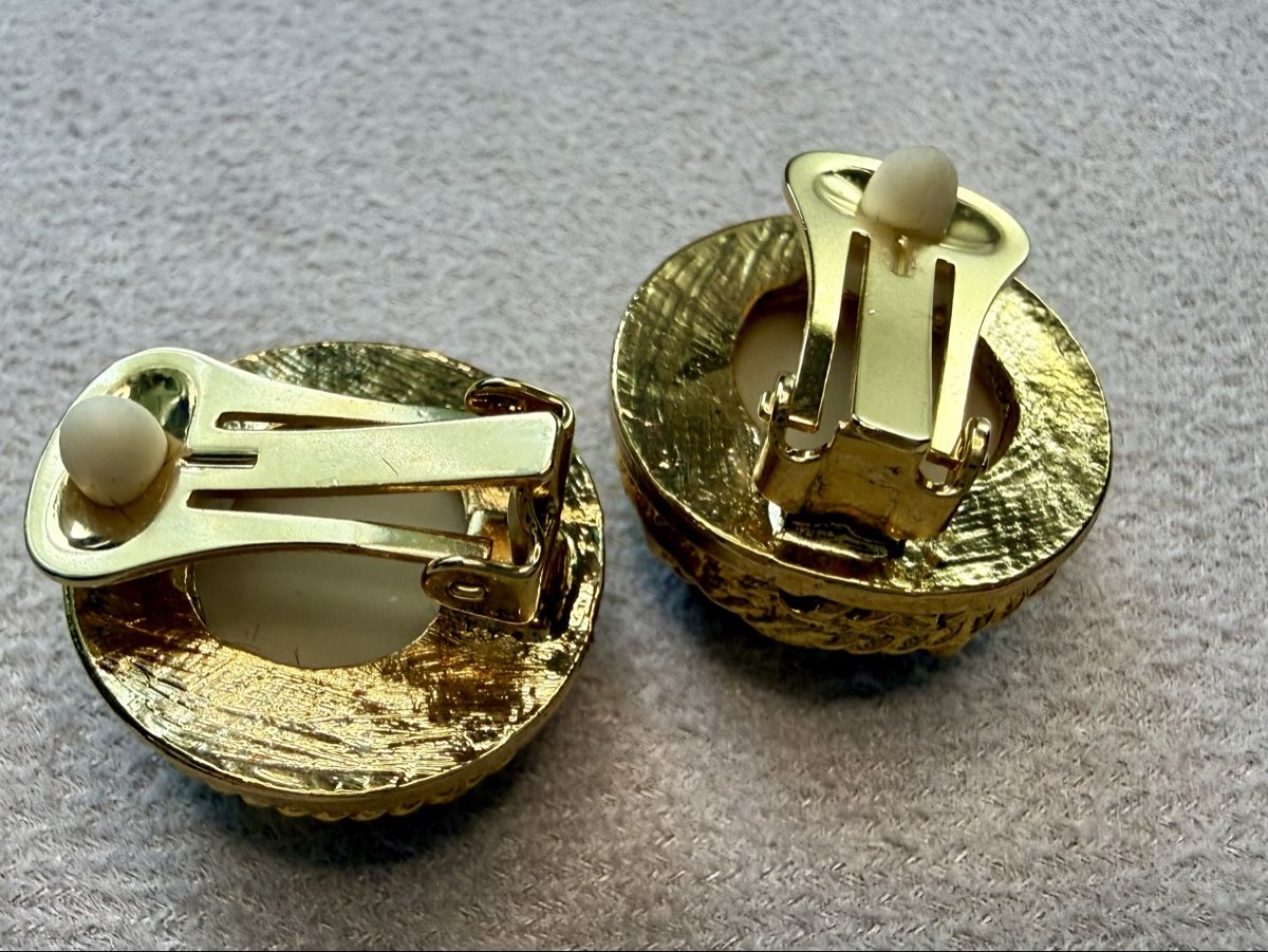 Ohrringe & -stecker: Vintage Clip Ohrringe – Gebraucht aus Lamone von LaCantinaMagica 4