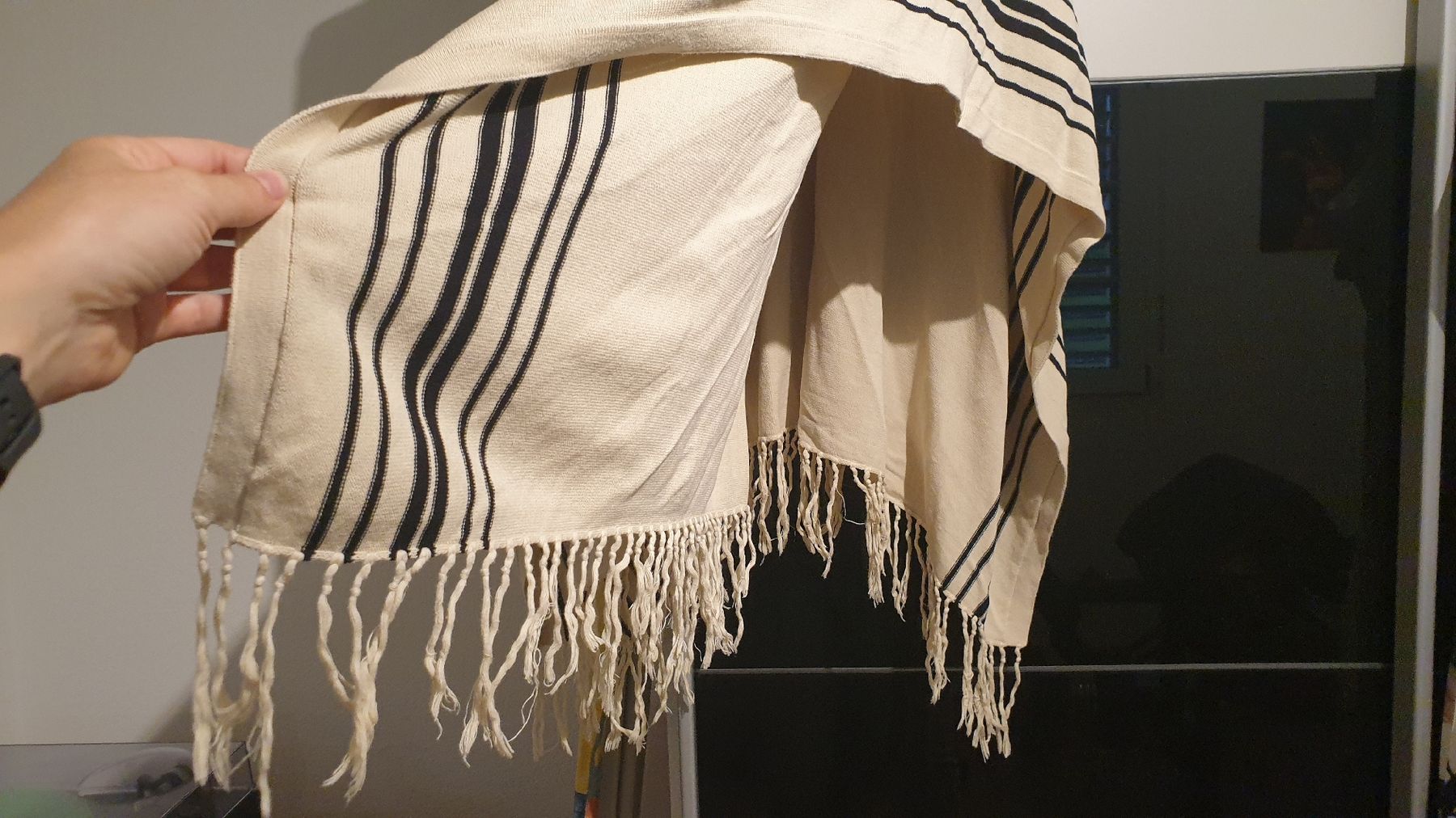 H&M Bolero: Poncho – Usato da Schübelbach venduto da Holdi-8 1