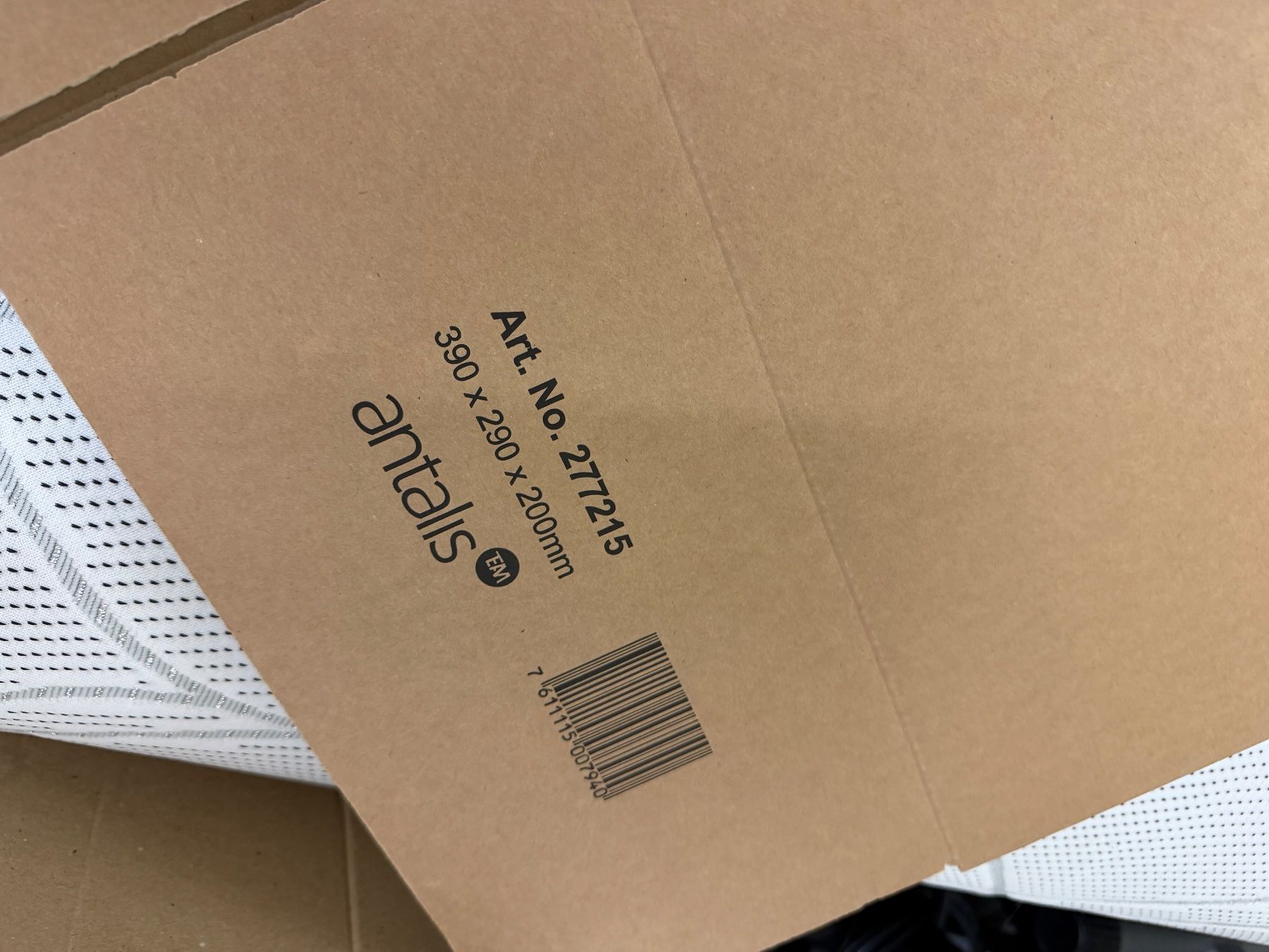 Cartons: Div. Kartons NEU – Neuf avec emballage d'origine à Reiden par fashion_2021 1
