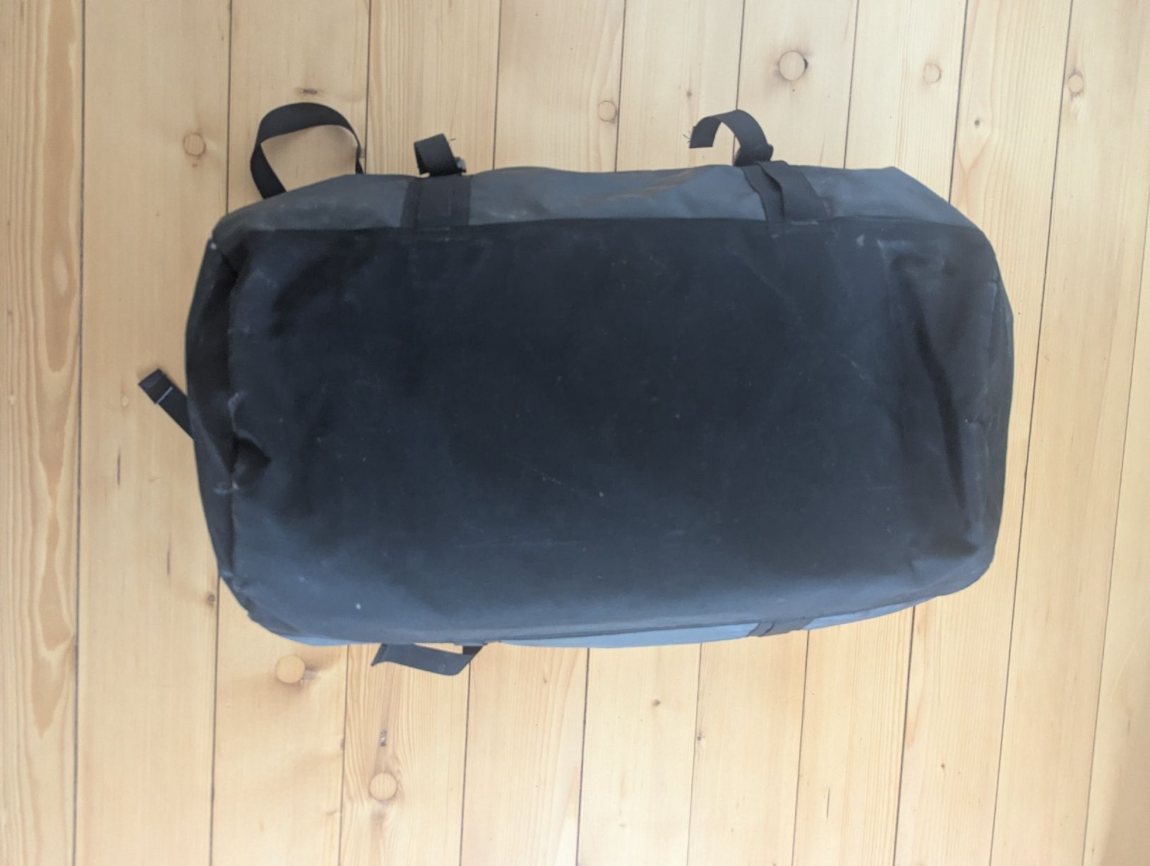 North Face Taschen: The North Face Duffel Bag – Gebraucht aus Stans von angelajanequick 3