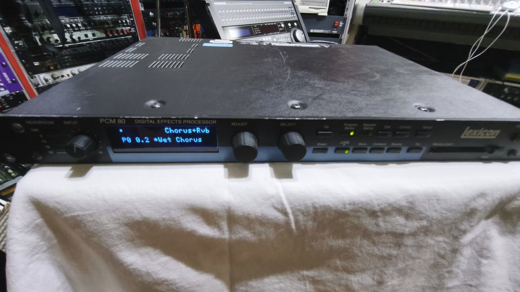 Lexicon Console di mixaggio: LEXICON PCM80 Digital Effect Processor – Difettoso da Laupen BE venduto da Elch55