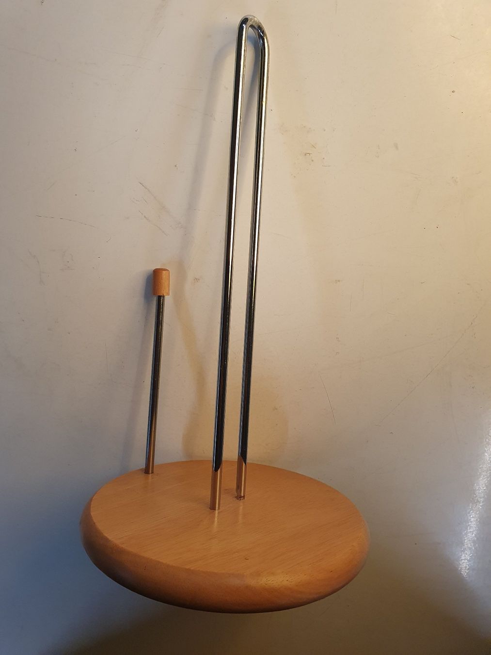 Ikea Altro per la casa: Haushaltspapierhalter Holz Chromstahl – Usato da Zürich venduto da loosebone 1