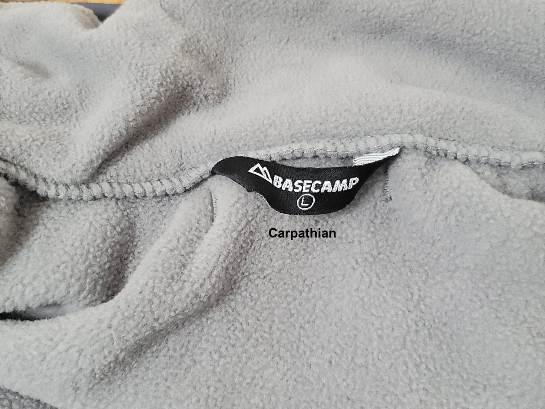 Jacken: Basecamp Allwetter-Jacke, Grösse L **TOP ANGEBOT** – Neu (gemäss Beschreibung) aus Unterlunkhofen von Carpathian 2