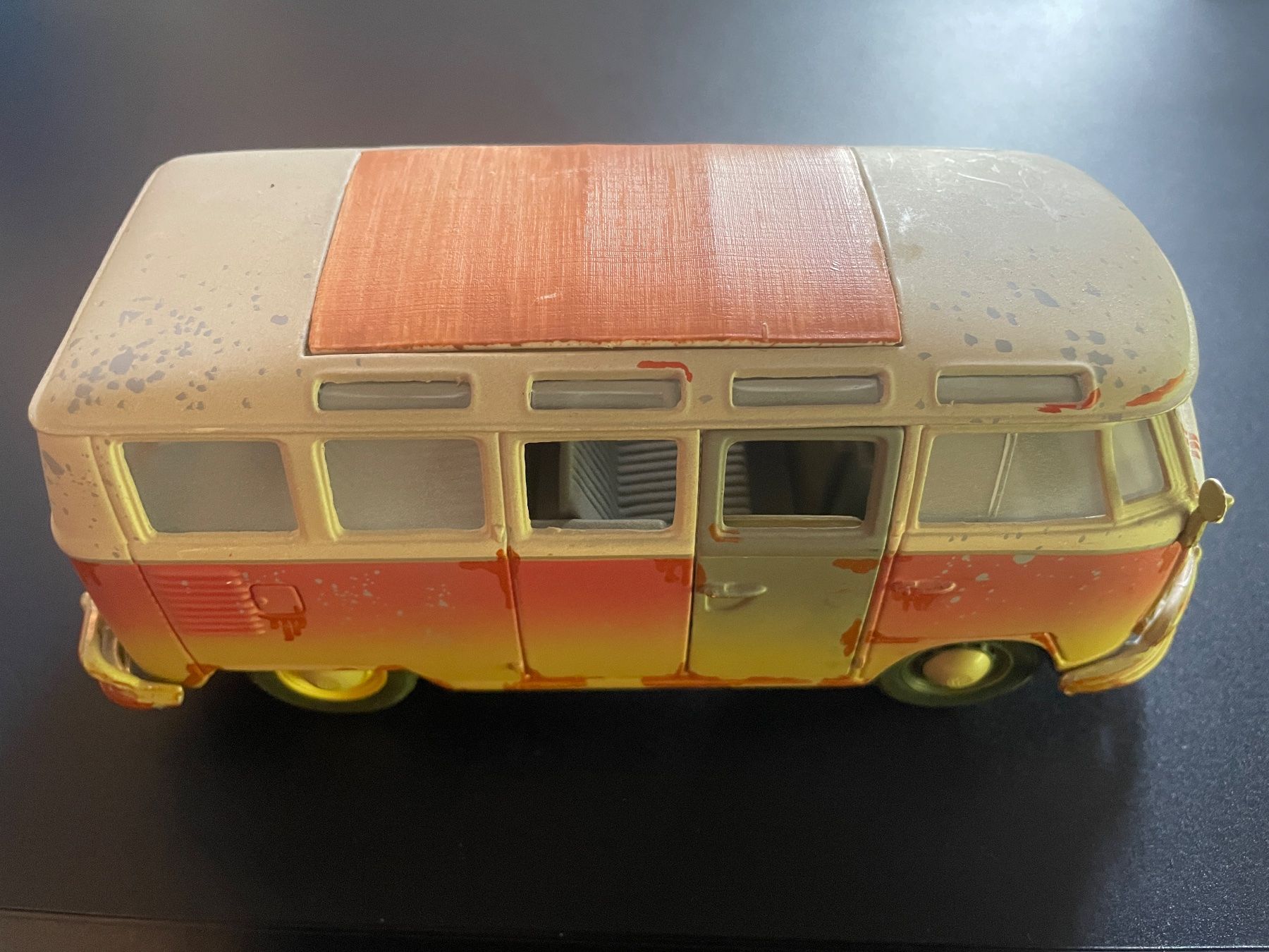 Maisto Modellini d'auto: Maisto Volkswagen Van Samba 1:25 – Usato da Volketswil venduto da rubin74 1