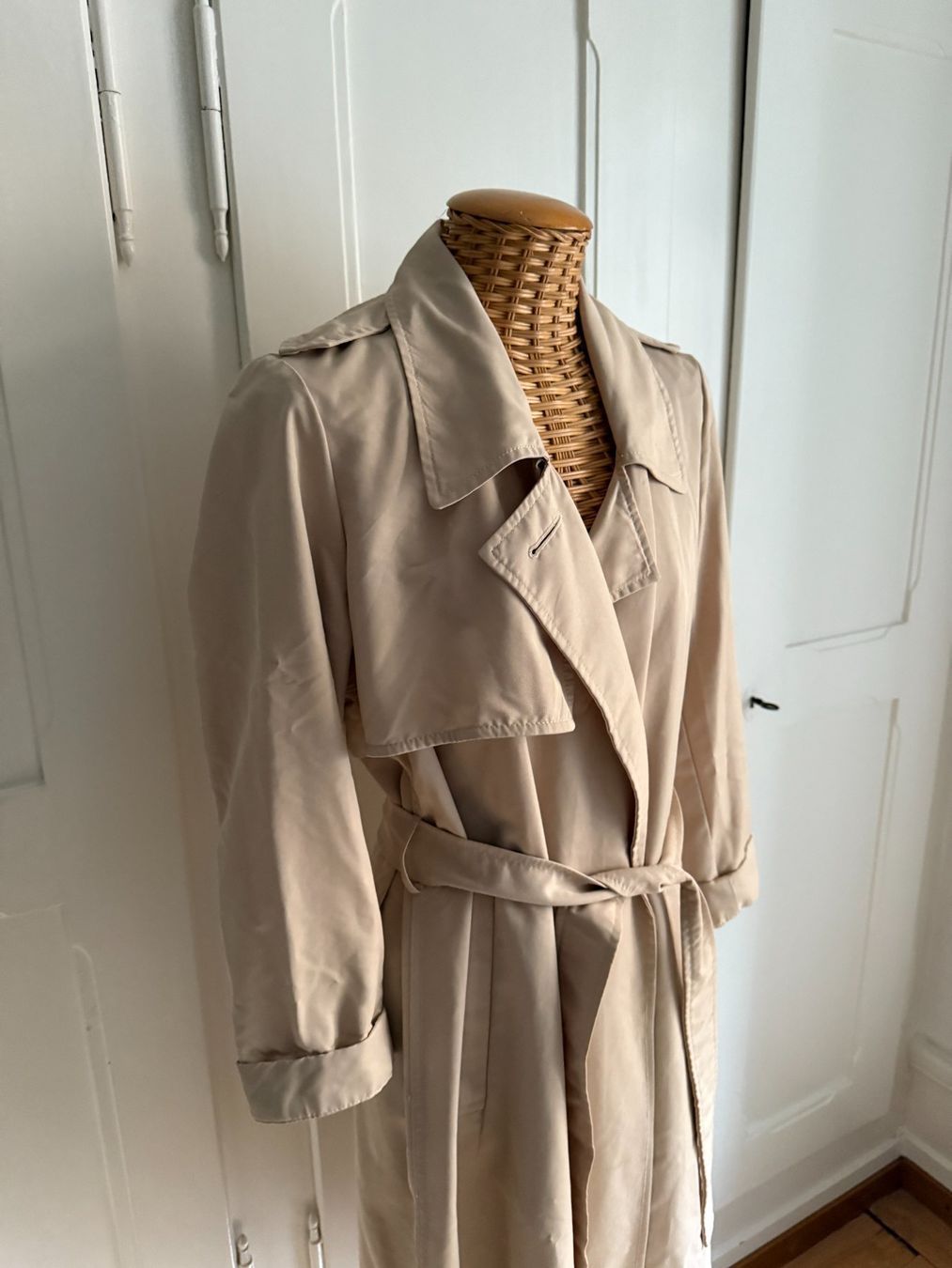 Mango Mäntel: MANGO - Trenchcoat beige S – Gebraucht aus Zürich von Diazaio 1