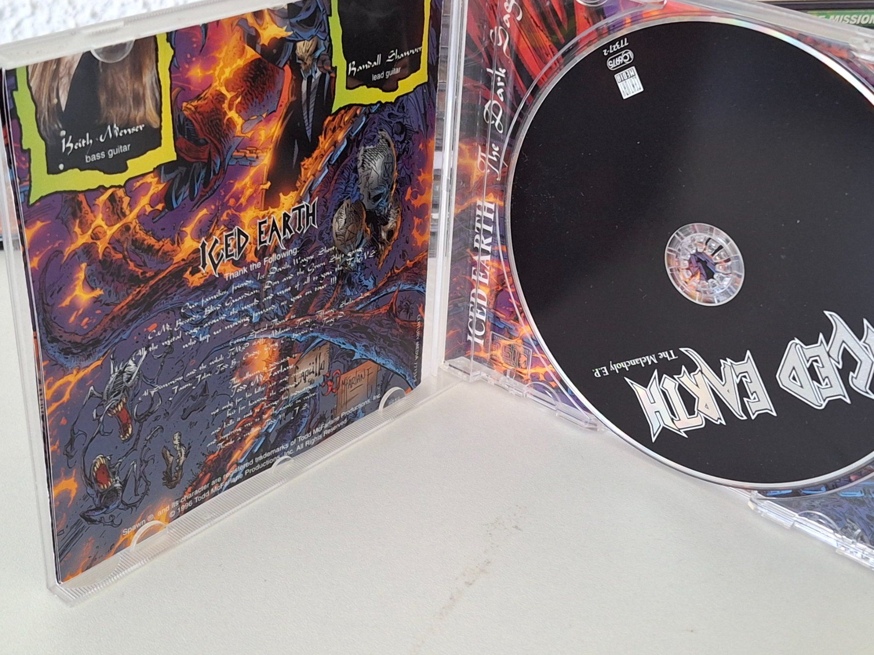CD: CD Iced Earth - The Dark Saga - – Usato da Aarberg venduto da Jackup1 2