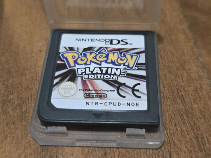 Nintendo Spiele: Nintendo DS Spiel Pokémon Platin Edition Deutsch Version – Gebraucht aus Matten b. Interl von Gameplus