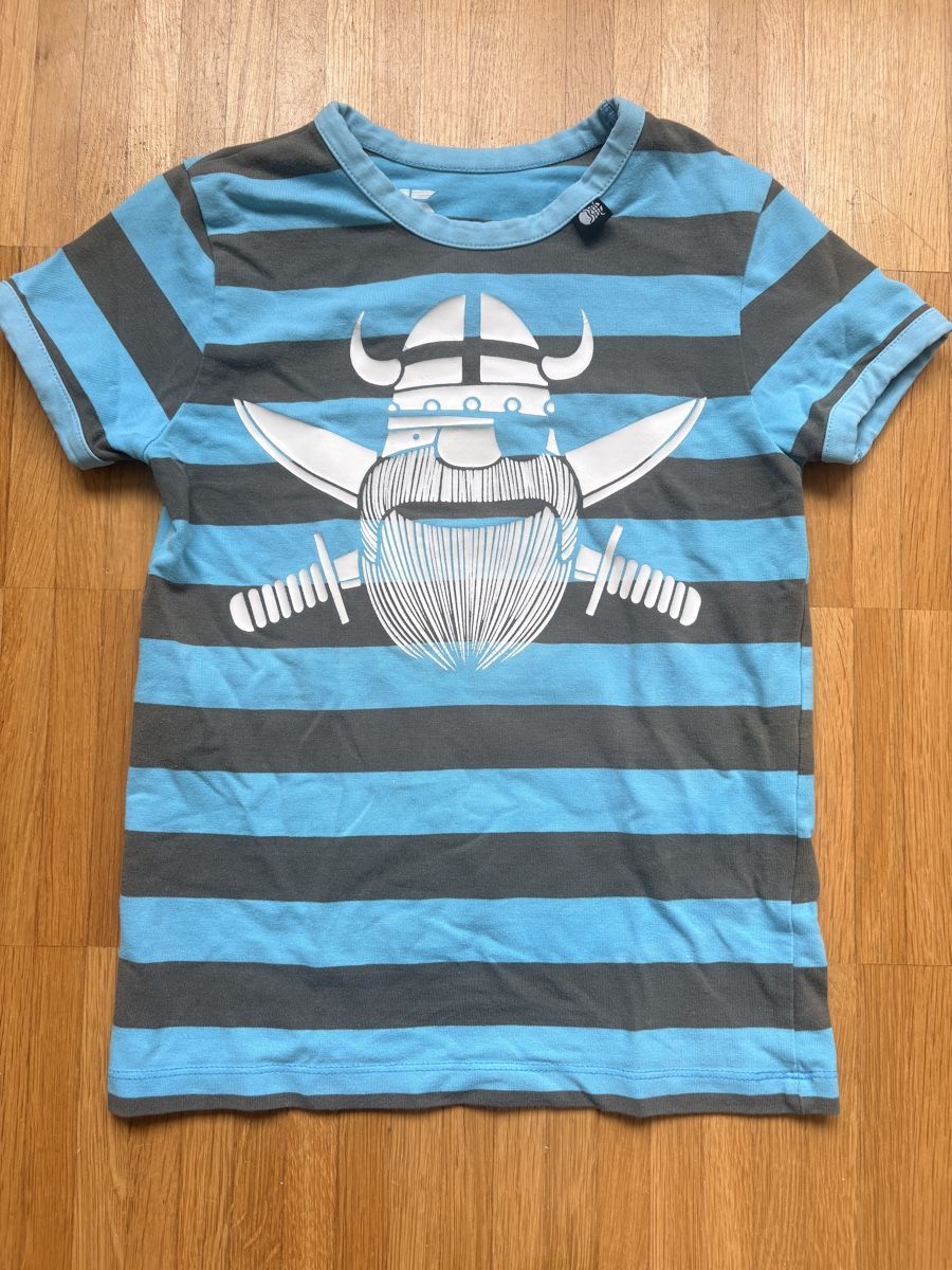 Danefae Camicie, T-shirt & Polo: DaneFae Viking Tee, Size 5 – Usato da Zürich venduto da Greenleaves